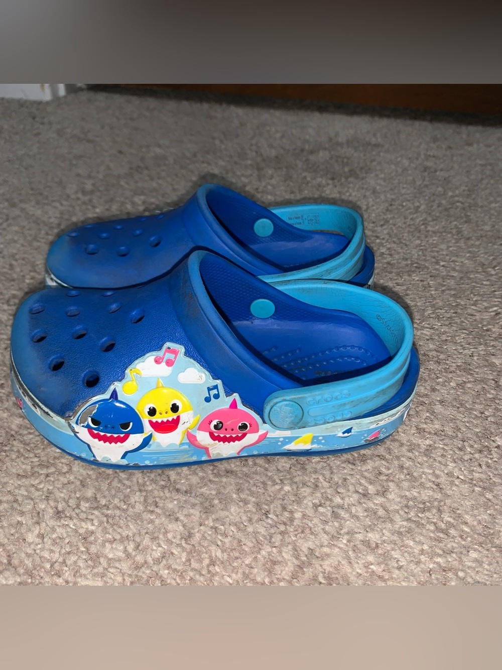 CROCS Kids Blue Shark Clogs with Colorful Baby Shark Accents